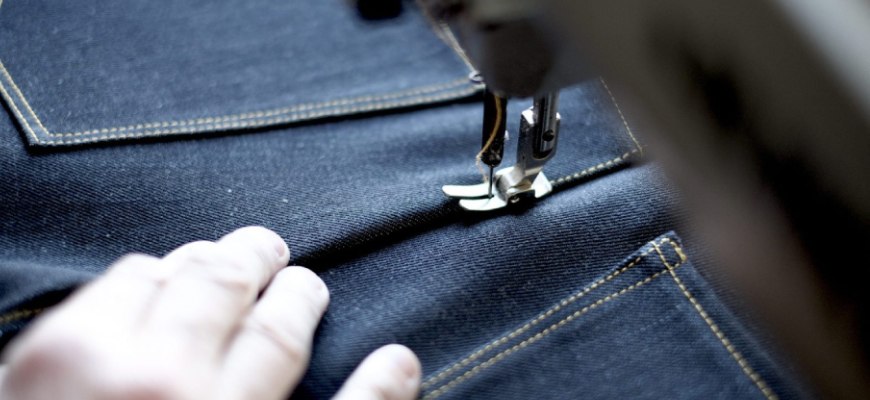 Jeans Sewing Machine